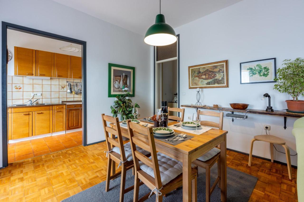 Apartment Suzy Драмаль Екстер'єр фото