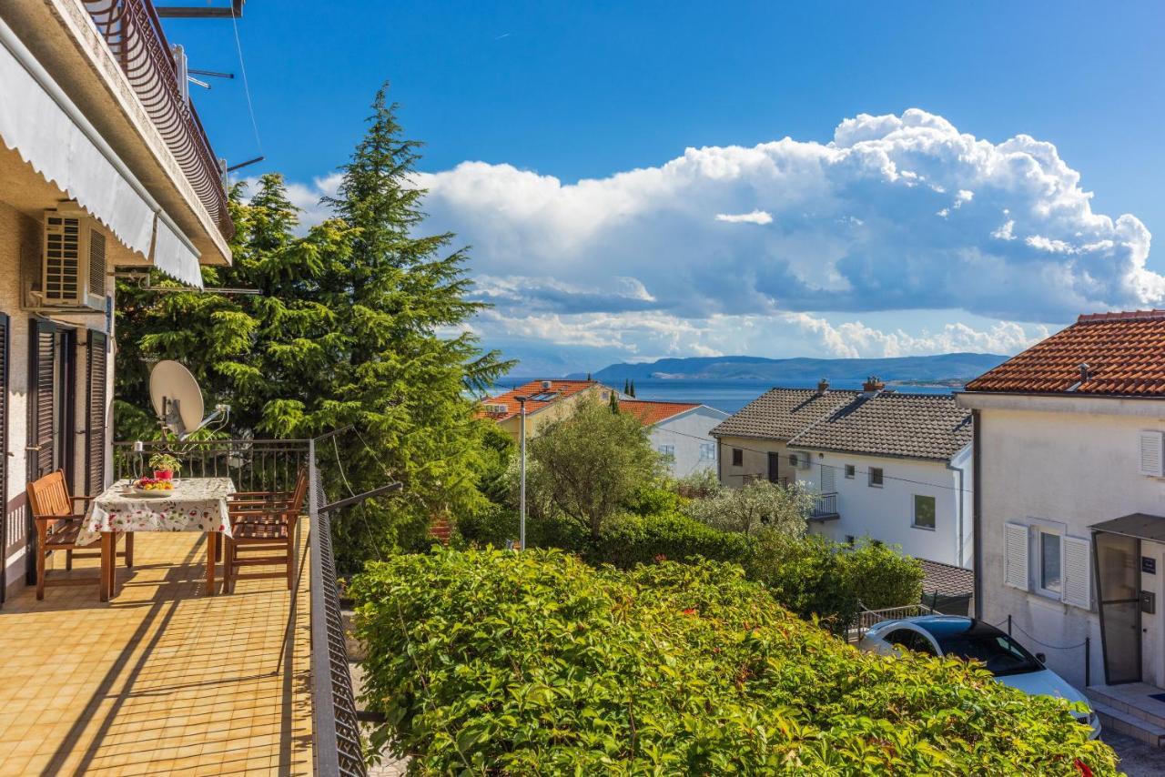 Apartment Suzy Драмаль Екстер'єр фото